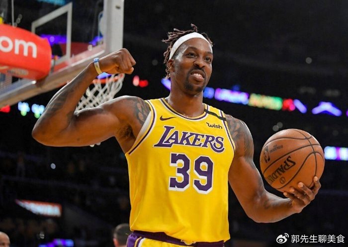 leisu-霍华德打了18年，如今每月能领多少退休金？说出来你可能不信|德怀特·霍华德|球员退休金|德怀特-霍华德|洛杉矶湖人队|nba_新浪体育_新浪新闻
