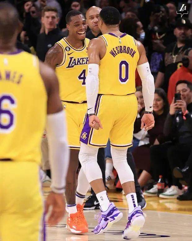 leisu-出任替补后持续高光 韦少拯救湖人更是拯救自己